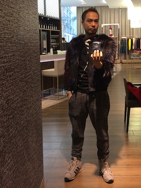 「PHILIPP PLEIN（フィリッププレイン）のアイテム（ジャケット/アウター）」を使った、k1amさん（メンズ・168cm）の冬コーディネート