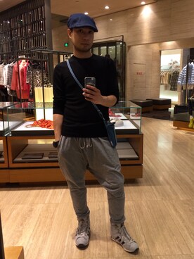 「UNIQLO（ユニクロ）のアイテム（ニット/セーター、ブラック系）」を使った、k1amさん（メンズ・168cm）の冬コーディネート