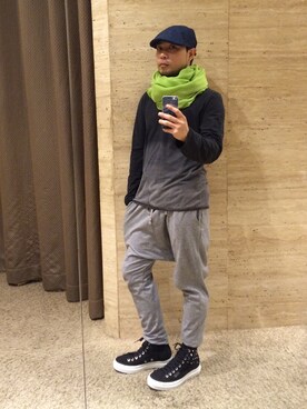 「FOREVER 21（フォーエバー トゥエンティーワン）のアイテム（ハンチング/ベレー帽、ブルー系）」を使った、k1amさん（メンズ・168cm）の冬コーディネート