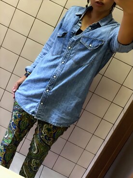 「ダンガリーシャツ」｜「アイテム（スラックス）」を使った、さぼまま㊻さん（レディース・158cm）の秋コーディネート