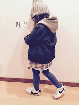 「アイテム（ミリタリージャケット、ブラック系）」を使った、pepeさん（キッズ・90cm）の冬コーディネート