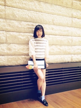 「アイテム（クラッチバッグ）」を使った、atsumi_kuwabaraさん（レディース・158cm）の春コーディネート