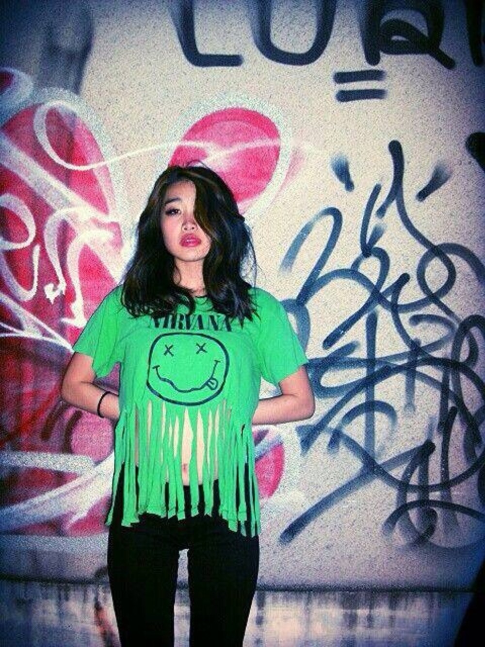 「NIRVANA、フリンジ、リメイク、street、skate、SWIVEL SLUM DIVE、80s、イラストT、REMAKE」｜「SSD nirvana REMAKE T（Tシャツ/カットソー、グリーン系）」を使った、SWIVEL SLUM DIVEさん（レディース・165cm）の夏コーディネートの1枚目の写真