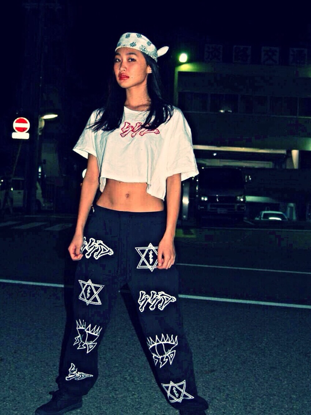 「ハンドメイド、street、skate、SWIVEL SLUM DIVE、DIY、オリジナル」｜「SSD 【icon sweat】（その他パンツ、ブラック系）」を使った、SWIVEL SLUM DIVEさん（レディース・165cm）の夏コーディネートの1枚目の写真