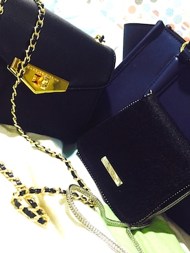 「CHARLES & KEITH（チャールズ & キース）のアイテム（財布/小物）」を使った、tammieさん（レディース・168cm）の春コーディネート