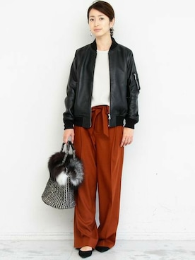 「BEAUTY&YOUTH UNITED ARROWS」｜「アイテム（MA-1）」を使った、BEAUTY&YOUTH オフィススタッフ 02さん（レディース・163cm）の夏コーディネート