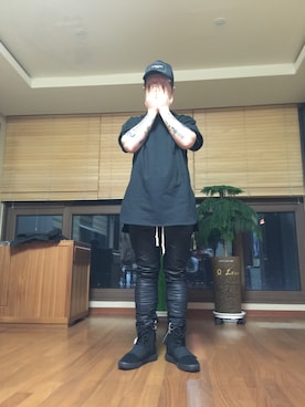 「mastermind JAPAN（マスターマインド）のアイテム（帽子）」を使った、이지정さん（メンズ・177cm）の春コーディネート