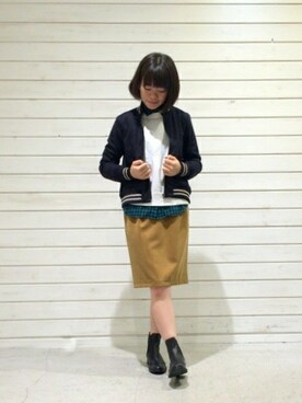 「スウェット×シャツ」｜「アイテム（スタジャン）」を使った、RolladeX STAFFさん（レディース・156cm）の秋コーディネート