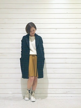 「NOMBRE IMPAIR（ノンブルアンペール）のアイテム（チェスターコート）」を使った、RolladeX STAFFさん（レディース・160cm）の冬コーディネート