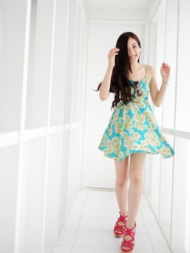 ワンピースを使った ハートサングラス の人気ファッションコーディネート Wear