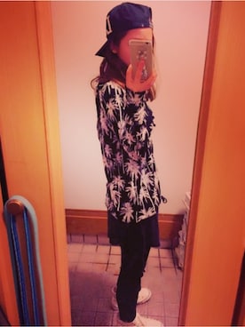 「FRESH.I.AM（フレッシュ.アイ.アム）のアイテム」を使った、konachuさん（レディース・164cm）の冬コーディネート