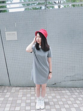 「A land（エーランド）のアイテム（帽子）」を使った、Megan Mungさん（レディース・162cm）の春コーディネート