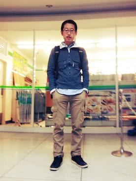 「BLUE WAY（ブルーウェイ）のアイテム（パンツ）」を使った、ウエケンさん（メンズ・170cm）の冬コーディネート