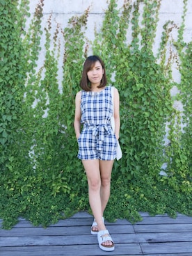 「summer style」｜「アイテム（メッセンジャーバッグ）」を使った、Tracy Ngさん（レディース・154cm）の夏コーディネート