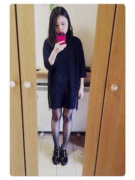 「iPhoneケース」｜「アイテム（ワンピース/ドレス）」を使った、りんごよりさくらんぼ♥︎さん（レディース・158cm）の冬コーディネート