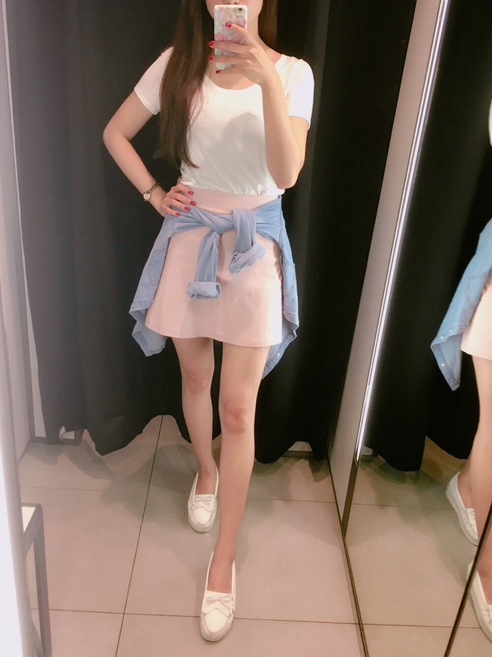 「PAZZO、Tshirts、DENIM SHIRT、DKNY、summer、outfits」｜「PAZZOのアイテム（スカート、ピンク系）」を使った、Chloe💋さん（レディース・167cm）の夏コーディネートの1枚目の写真