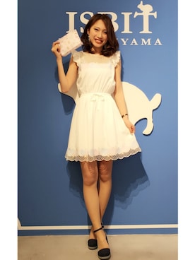 「アイテム（アクセサリー、グリーン系）」を使った、saki さん（レディース・162cm）の春コーディネート