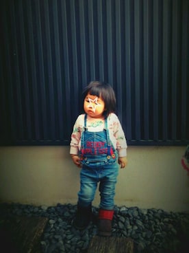 「REDDY APPLESEED（レディーアップルシード）のアイテム（オールインワン・サロペット）」を使った、YHさん（キッズ・100cm）の春コーディネート