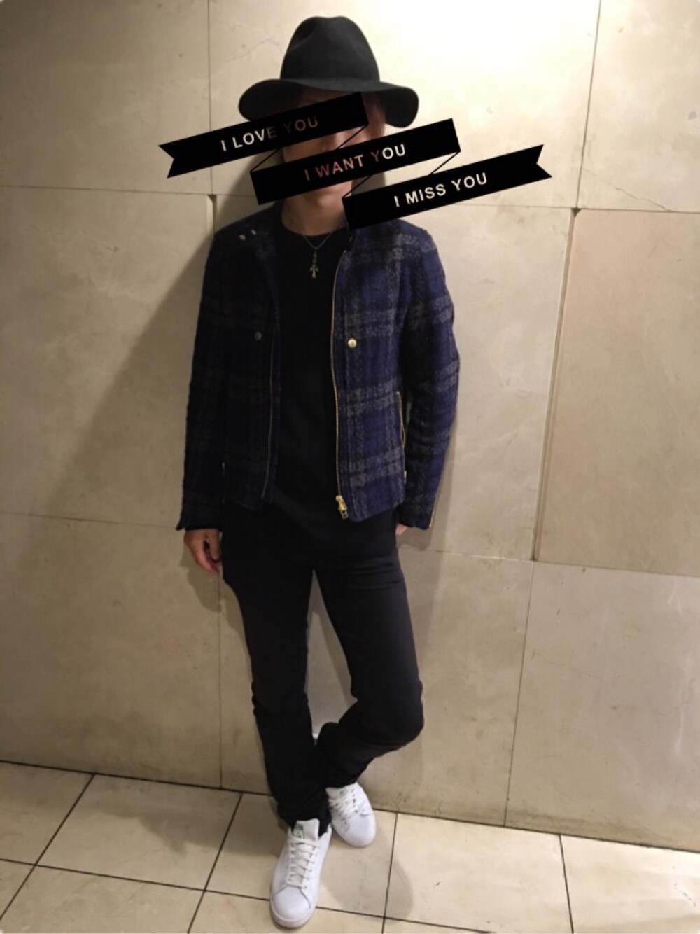 「Paul Smithのアイテム（ライダースジャケット、ブルー系）」を使った、RYUさん（メンズ・175cm）の秋コーディネートの1枚目の写真
