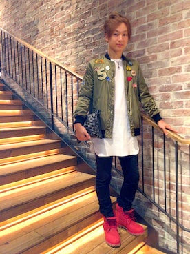 「Timberland（ティンバーランド）のアイテム（ブーツ、レッド系）」を使った、RYUさん（メンズ・175cm・20代）の秋コーディネート