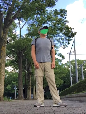 「ノームコア」｜「アイテム（チノパンツ）」を使った、Mさん（メンズ・168cm）の夏コーディネート