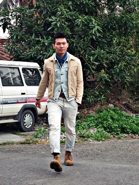 「DSQUARED2（ディースクエアード）のアイテム（チノパンツ）」を使った、林雨辰さん（メンズ・176cm）の冬コーディネート