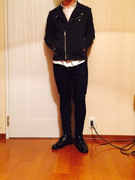 Lシャラさんのコーディネート