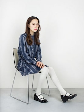 「白タイツ」｜「アイテム（シャツワンピース）」を使った、VONBRAUNさん（レディース・167cm）の春コーディネート