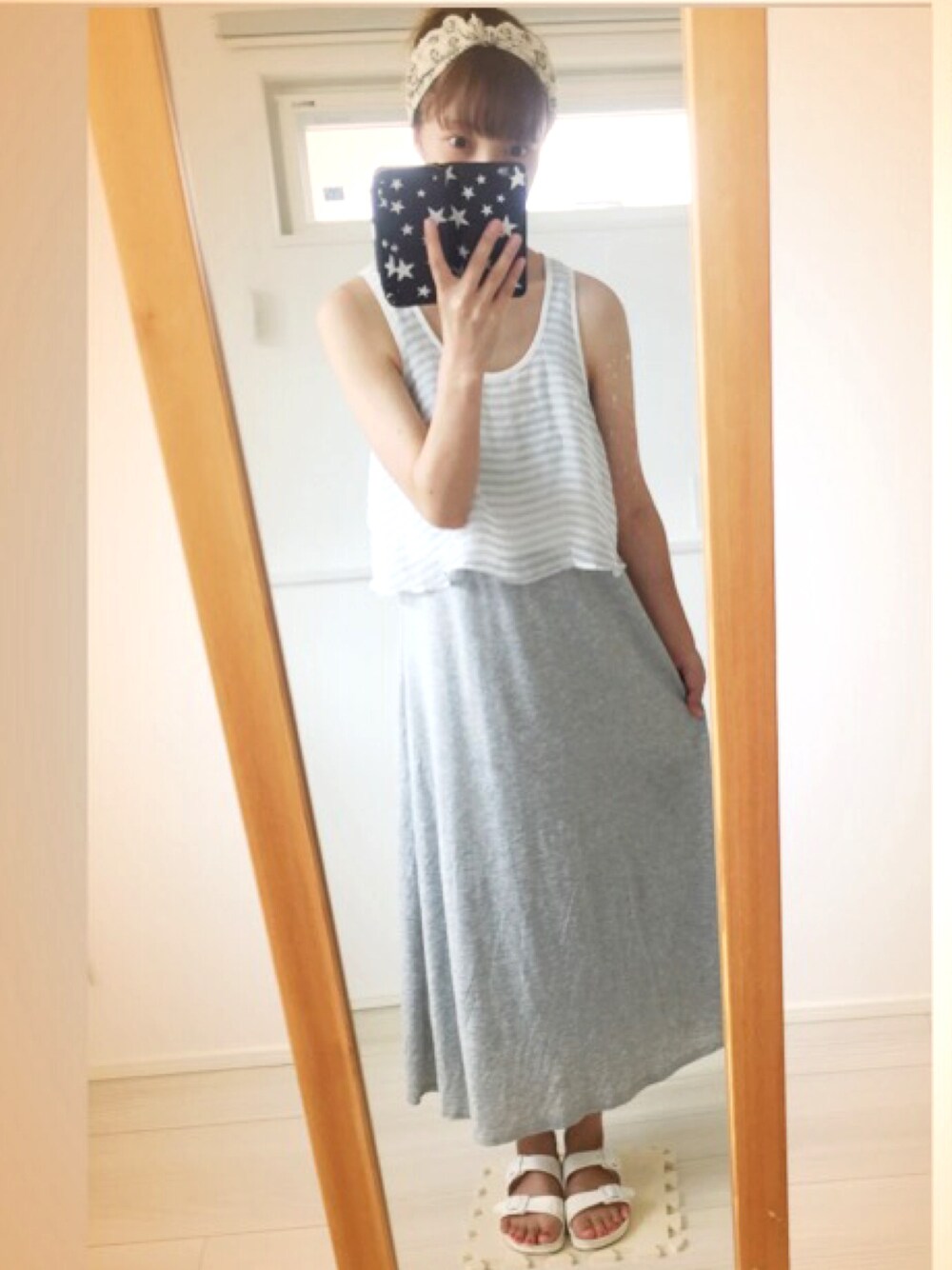 「まったり、おうちスタイル、すずしい、夏」｜「LOWRYS FARMのコバナガラターバン　726097 （ヘアバンド、ホワイト系）」を使った、ハナハルさん（レディース・164cm）の夏コーディネートの1枚目の写真