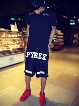 「PYREX VISION（パイレックスヴィジョン）のアイテム（トップス）」を使った、Calvin さん（メンズ・176cm）の夏コーディネート