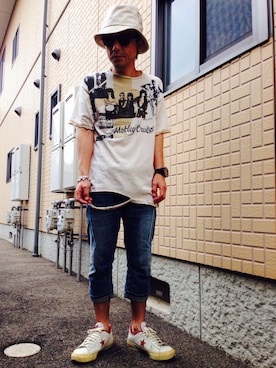 COLUR BY ROLLAND BERRYのTシャツ/カットソーを使った人気ファッション 