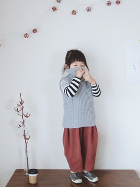「Cienta（シエンタ）のアイテム（モカシン/デッキシューズ）」を使った、𝑀𝐼𝑁さん（キッズ・100cm）の冬コーディネート