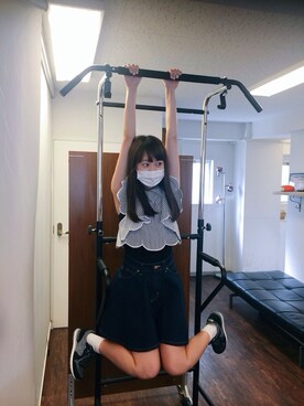 「aliceMcCALL（アリスマッコール）のアイテム」を使った、浜田翔子さん（レディース・157cm）の春コーディネート