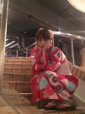 「アイテム（水着/着物・浴衣、レッド系）」を使った、浜田翔子さん（レディース・157cm）の秋コーディネート