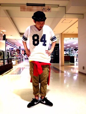 「TYPE BLUE（タイプブルー）のアイテム（Tシャツ/カットソー）」を使った、みなとみらいosamuさん（メンズ・163cm）の秋コーディネート