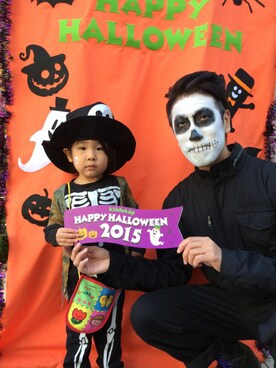 「ハロウィンのアイテム（オールインワン・サロペット、ブラック系）」を使った、朔さん（キッズ）の秋コーディネート