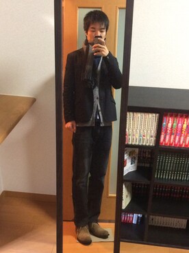「Calvin Klein（カルバン・クライン）のアイテム（デニムパンツ、ブラック系）」を使った、Hirokiさん（メンズ・170cm）の秋コーディネート