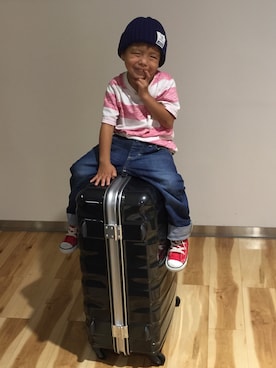 「babyGAP（babyGAP）のアイテム（Tシャツ/カットソー、レッド系）」を使った、junjunさん（キッズ）の秋コーディネート