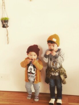 「UNIQLO（ユニクロ）のアイテム（スウェット、グレー系）」を使った、kankanさん（キッズ・100cm）の冬コーディネート