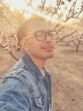 「PULL&BEAR（プルアンドベア）のアイテム（デニムジャケット）」を使った、Michaelstarsさん（メンズ・173cm）の春コーディネート