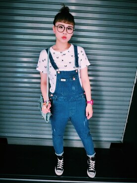「アイテム（ショルダーバッグ、グリーン系）」を使った、Wu Hengchiehさん（レディース・162cm）の春コーディネート