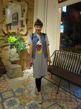 「アイテム（モカシン/デッキシューズ、ゴールド系）」を使った、Wu Hengchiehさん（レディース・162cm）の夏コーディネート
