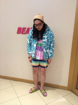 「WILD THINGS（ワイルドシングス）のアイテム（ニットキャップ/ビーニー）」を使った、日下部氏さん（メンズ・180cm）の春コーディネート