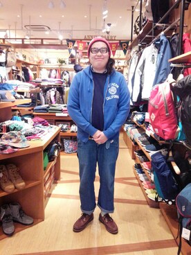 「ボヘミアンズ」｜「アイテム（スウェット）」を使った、日下部氏さん（メンズ・180cm）の冬コーディネート