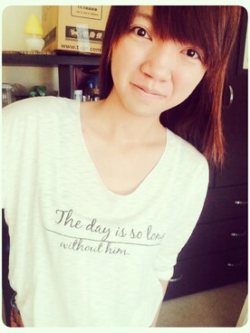 莊佳妮さんのコーディネート