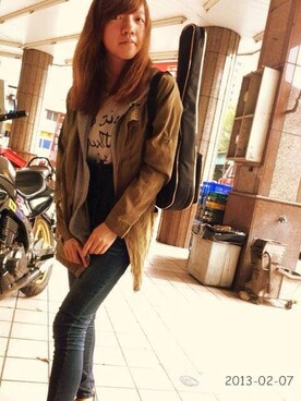 莊佳妮さんのコーディネート