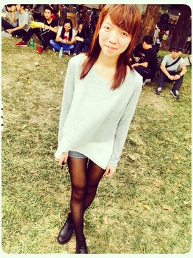 莊佳妮さんのコーディネート