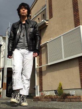 「Foundation Addict（ファンデーションアディクト）のアイテム（ライダースジャケット）」を使った、ayumuさん（メンズ・170cm）の冬コーディネート