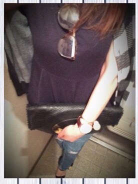 「GU（ジーユー）のアイテム（Tシャツ/カットソー、ブラック系）」を使った、가영 がよん◡̈⃝さん（レディース・161cm）の秋コーディネート