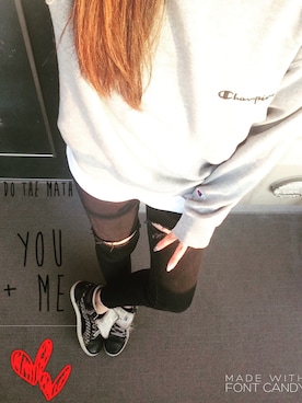 「Champion（チャンピオン）のアイテム（スウェット、グレー系）」を使った、가영 がよん◡̈⃝さん（レディース・161cm）の秋コーディネート